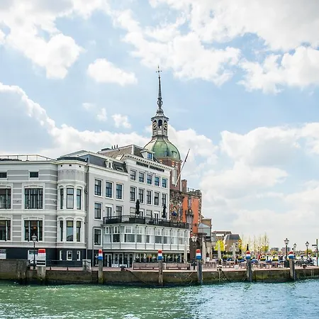 Szálloda Bellevue Groothoofd Restro 4*